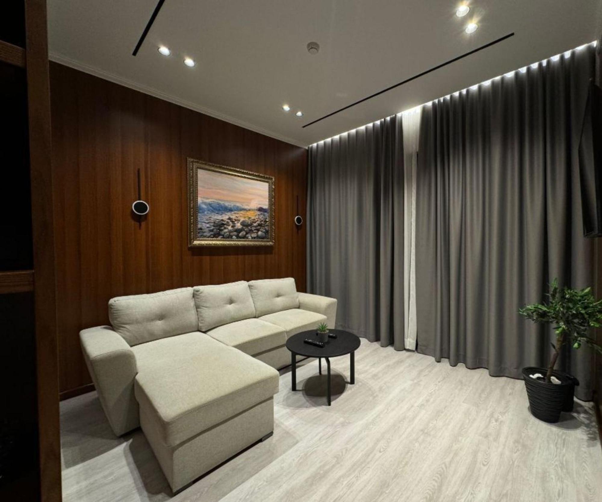 Area Hotel 卡萨米尔 外观 照片