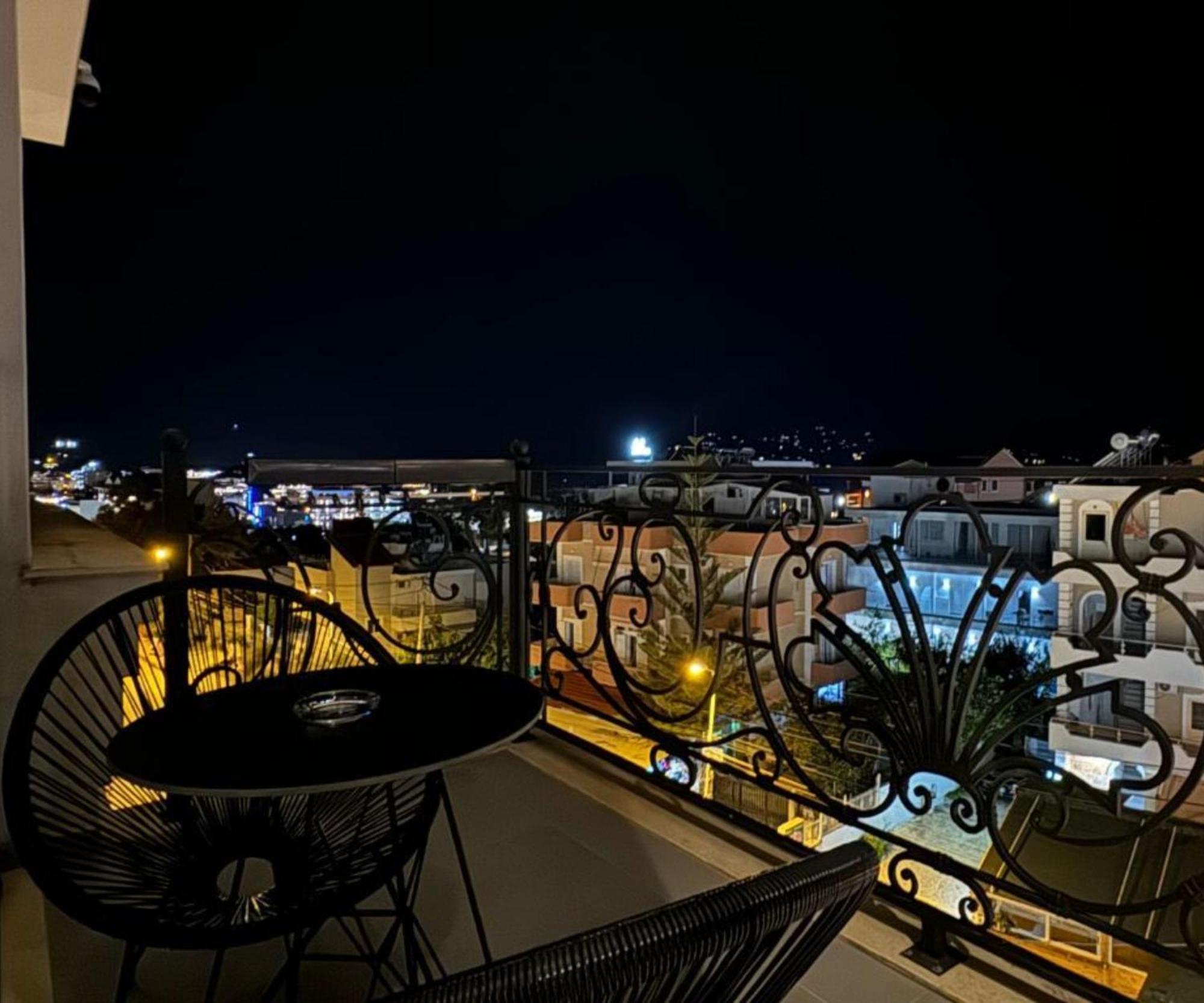 Area Hotel 卡萨米尔 外观 照片
