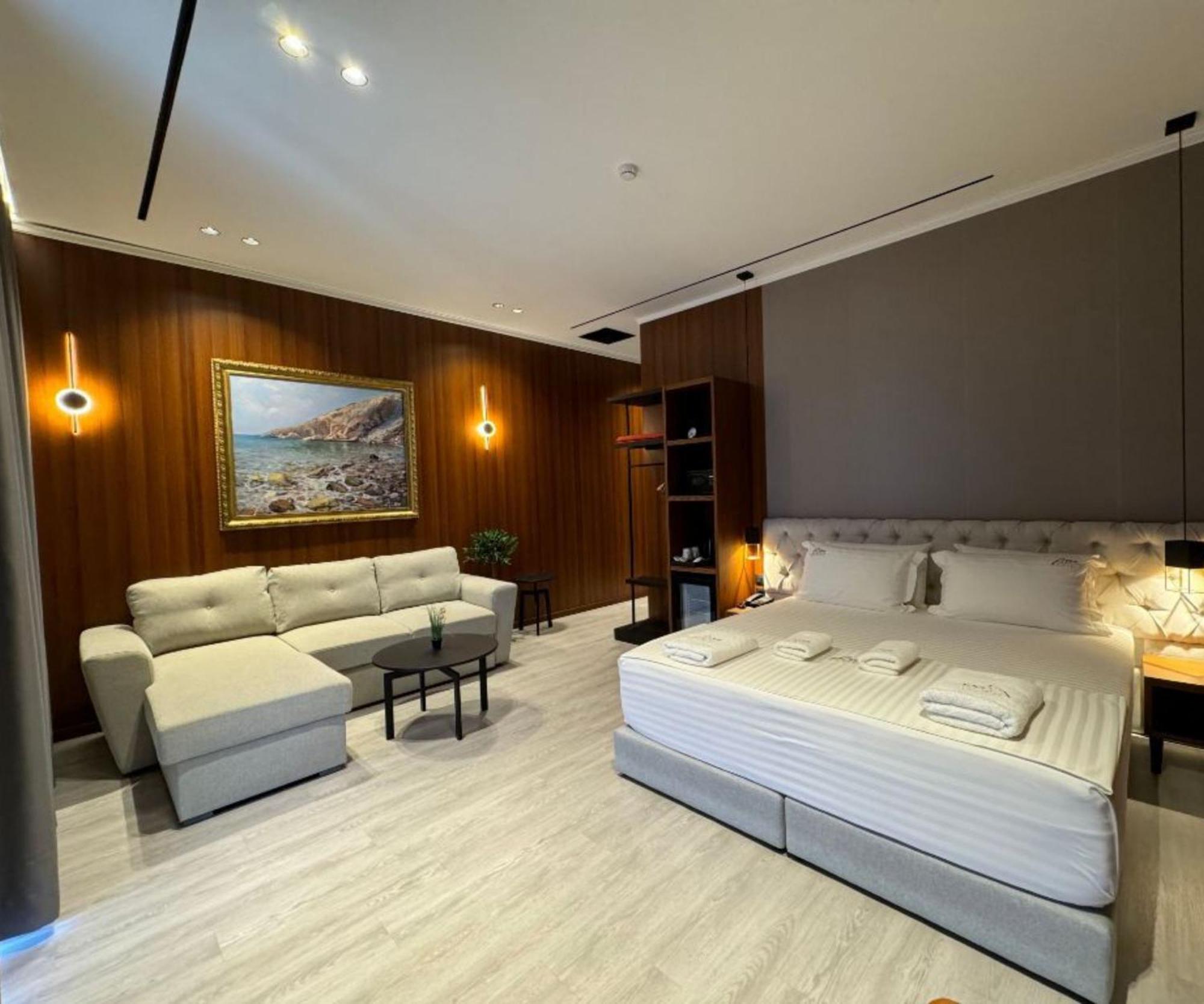 Area Hotel 卡萨米尔 外观 照片