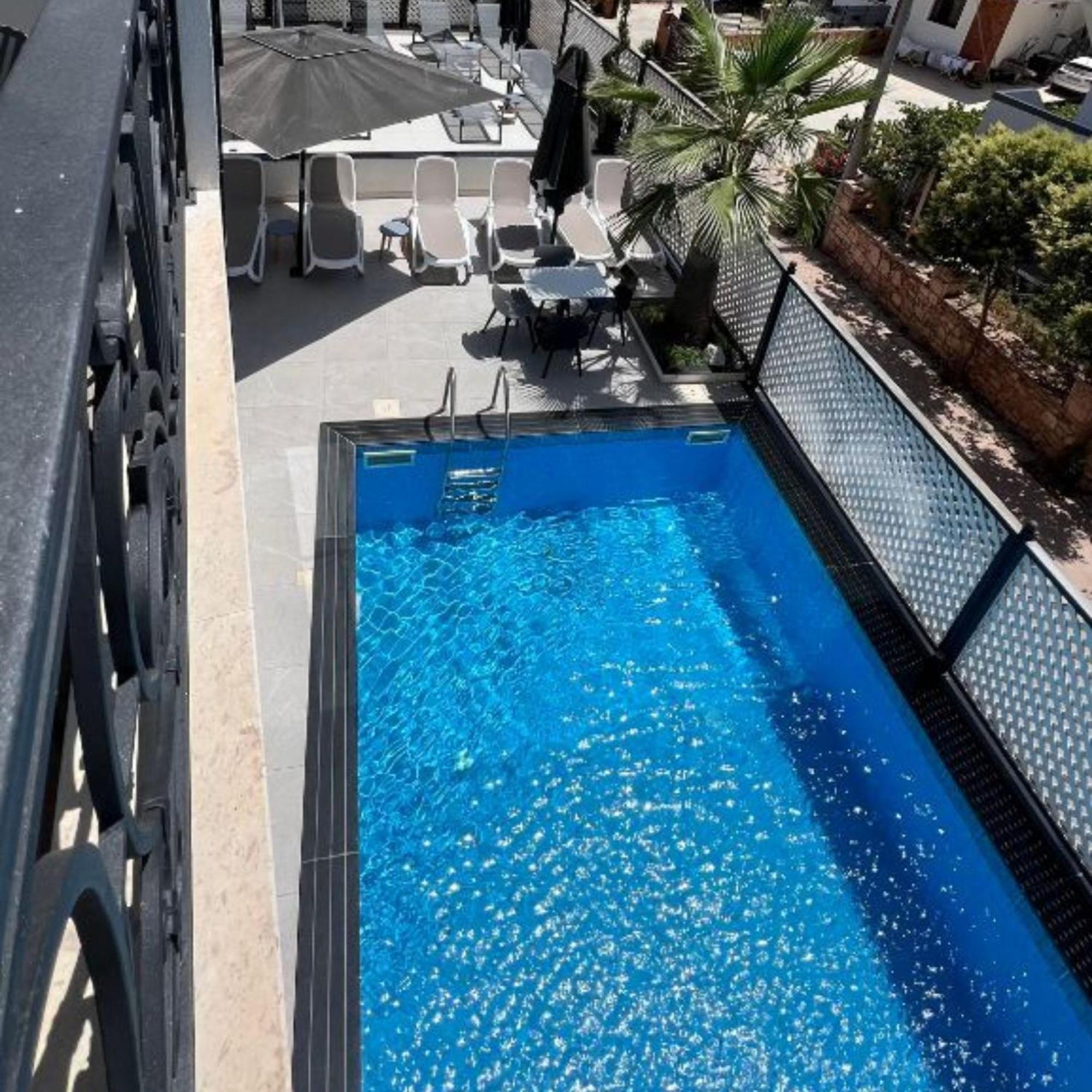 Area Hotel 卡萨米尔 外观 照片